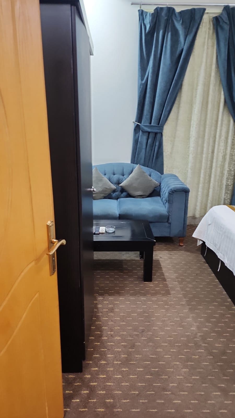 ستوديو - Image 5