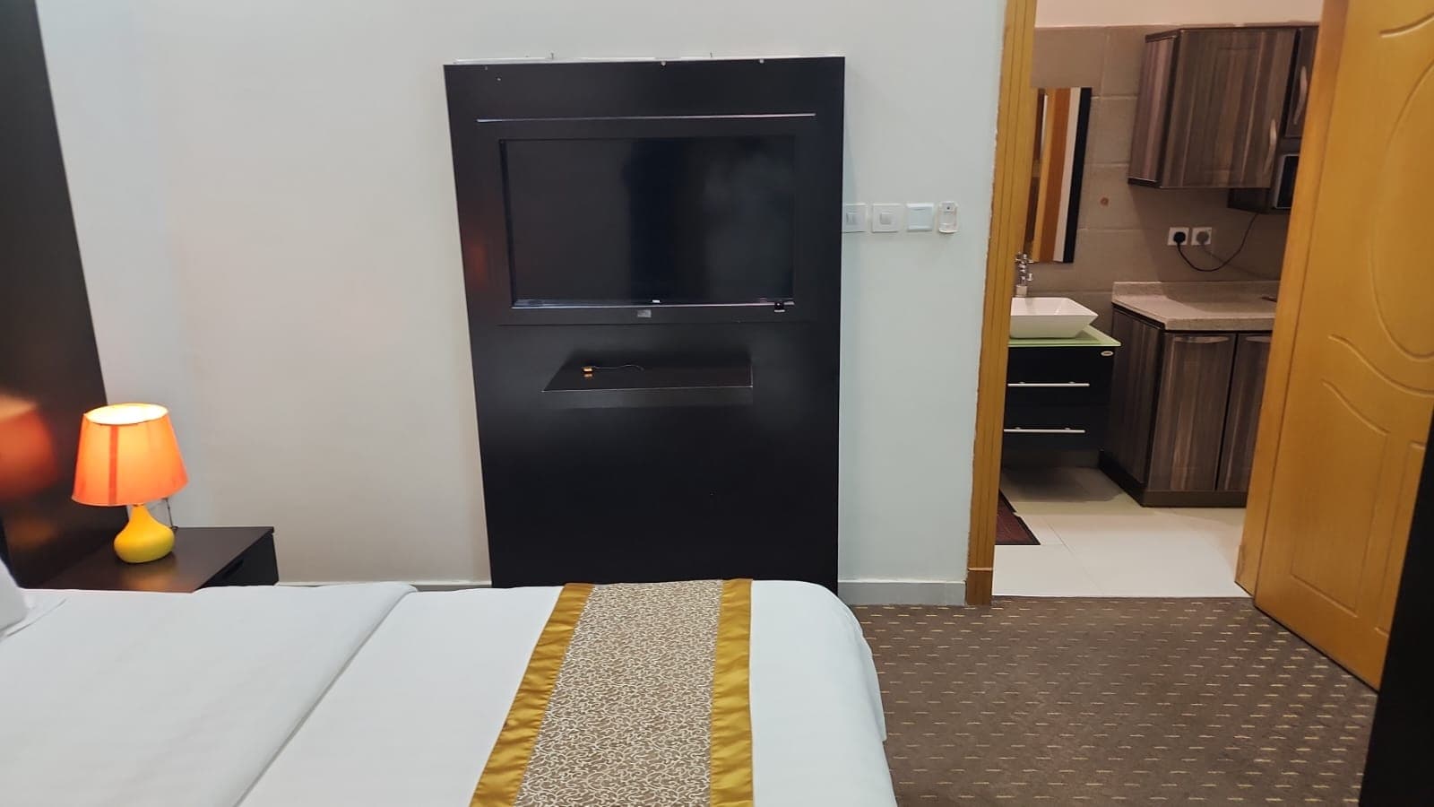 ستوديو - Image 9